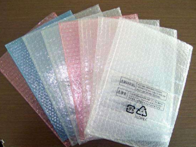 氣泡膜怎么形成的,它具體有哪些用途！